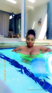 Kim Tiddies [ kim-tiddies ] Onlyfans leaked video 9160016 on Hotleaks.tv