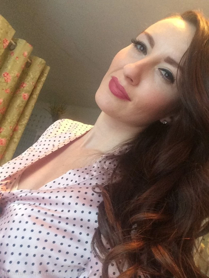Sophia Smith Mum Next Door [ sophiasmithuk ] Onlyfans leaked photo 4344856 on Hotleaks.tv