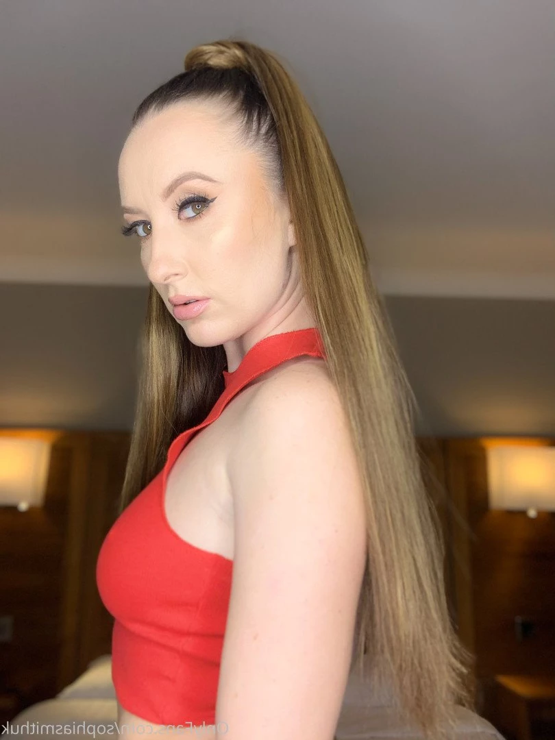 Sophia Smith Mum Next Door [ sophiasmithuk ] Onlyfans leaked photo 4359485 on Hotleaks.tv