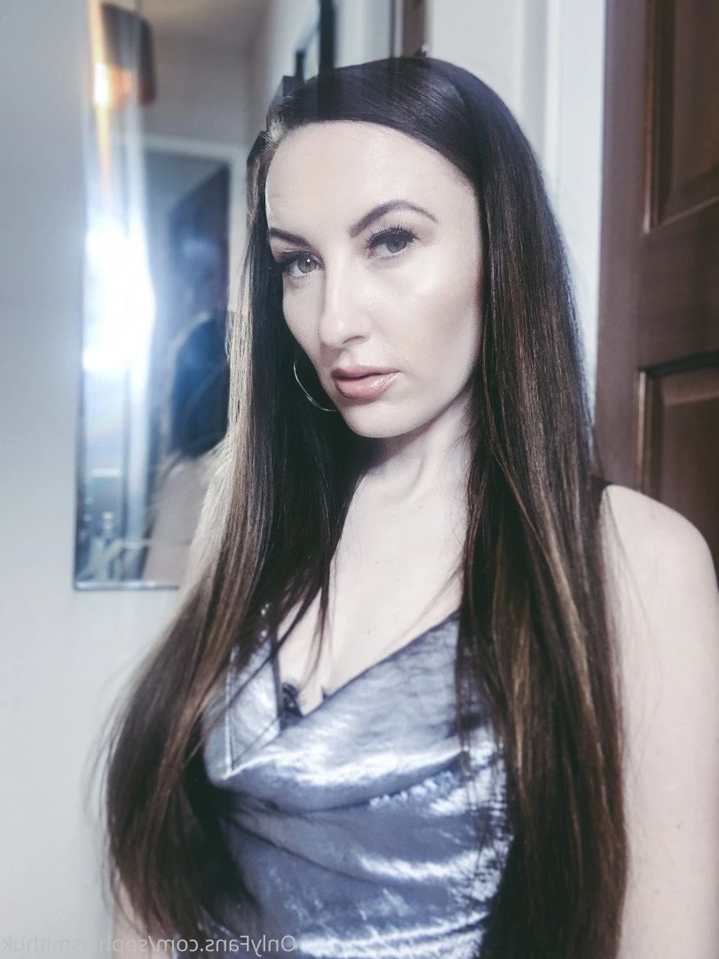 Sophia Smith Mum Next Door [ sophiasmithuk ] Onlyfans leaked photo 4461182 on Hotleaks.tv