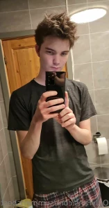 6613367