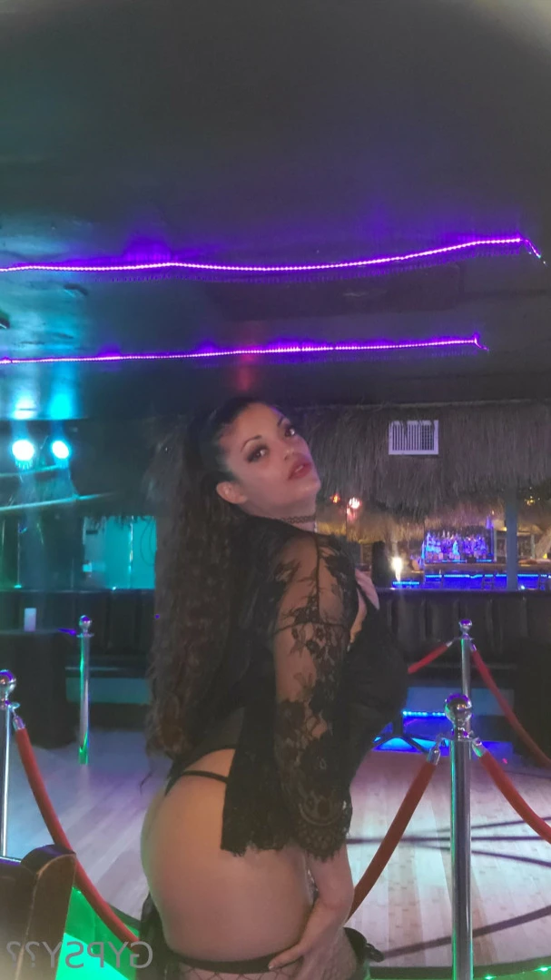 ALIGURLGYPSY212💋🔮👑 [ aligurlgypsy212 ] Onlyfans leaked photo 15419750 on Hotleaks.tv
