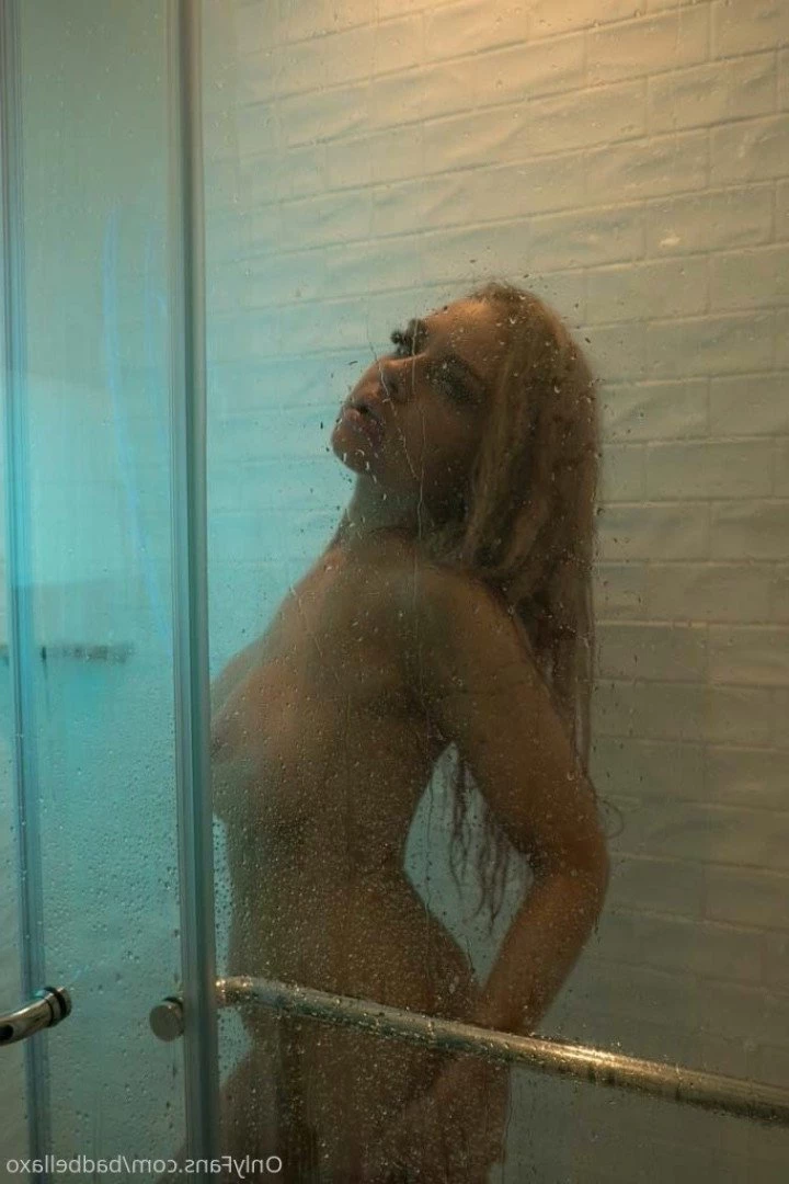 Bad Bella ❌⭕️ $4️⃣ BISEXUAL BABE❗️ [ badbellaxo ] Onlyfans leaked photo 4406972 on Hotleaks.tv