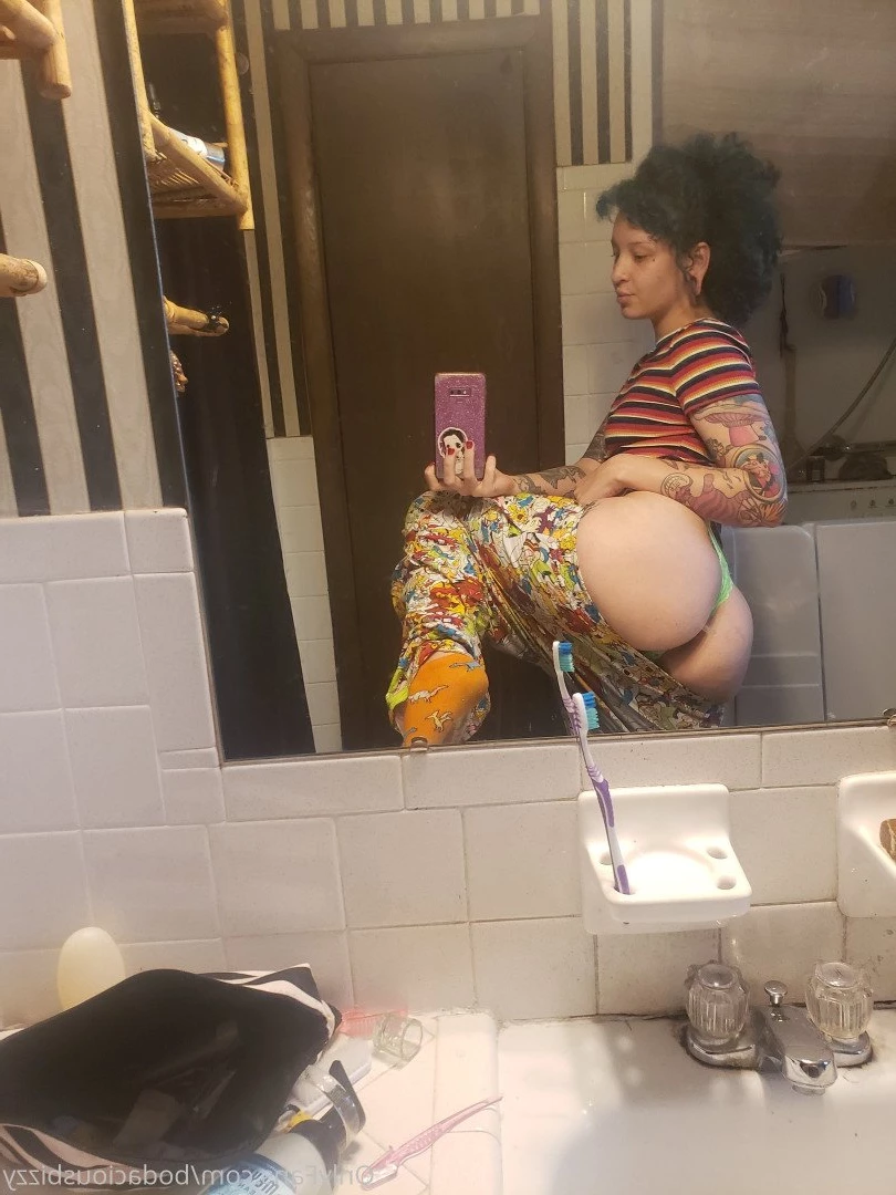 Bizzyketto [ bodaciousbizzy ] Onlyfans leaked photo 2317423 on Hotleaks.tv