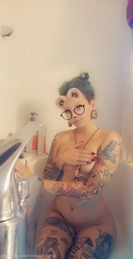 Bizzyketto [ bodaciousbizzy ] Onlyfans leaked photo 2319621 on Hotleaks.tv