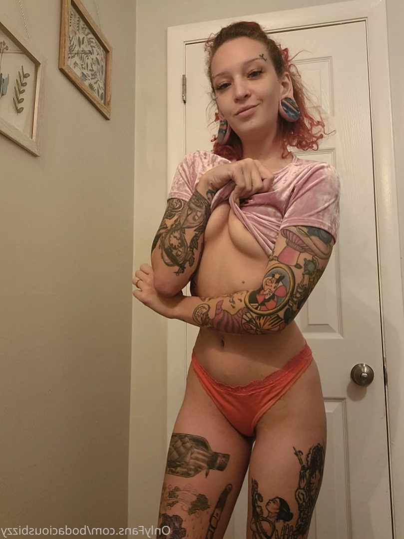 Bizzyketto [ bodaciousbizzy ] Onlyfans leaked photo 15830917 on Hotleaks.tv