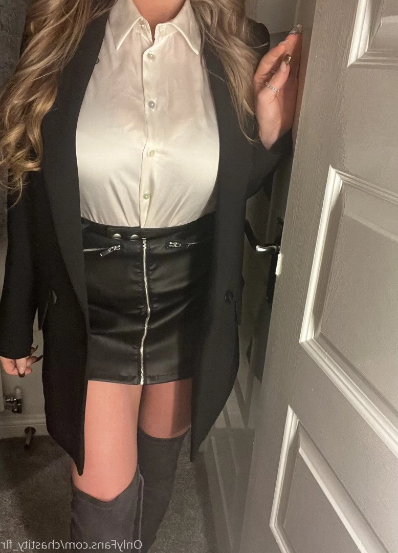 BBC Cuckold Queen [ chastity_flr ] Onlyfans leaked photo 4369636 on Hotleaks.tv