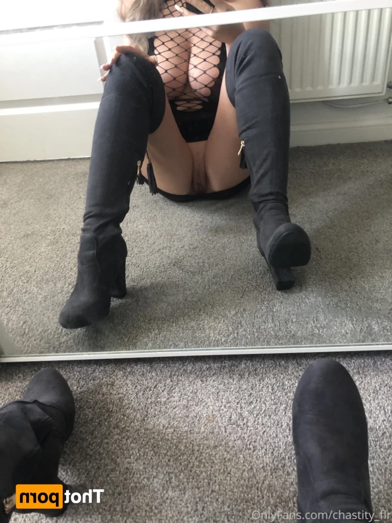 BBC Cuckold Queen [ chastity_flr ] Onlyfans leaked photo 12426378 on Hotleaks.tv
