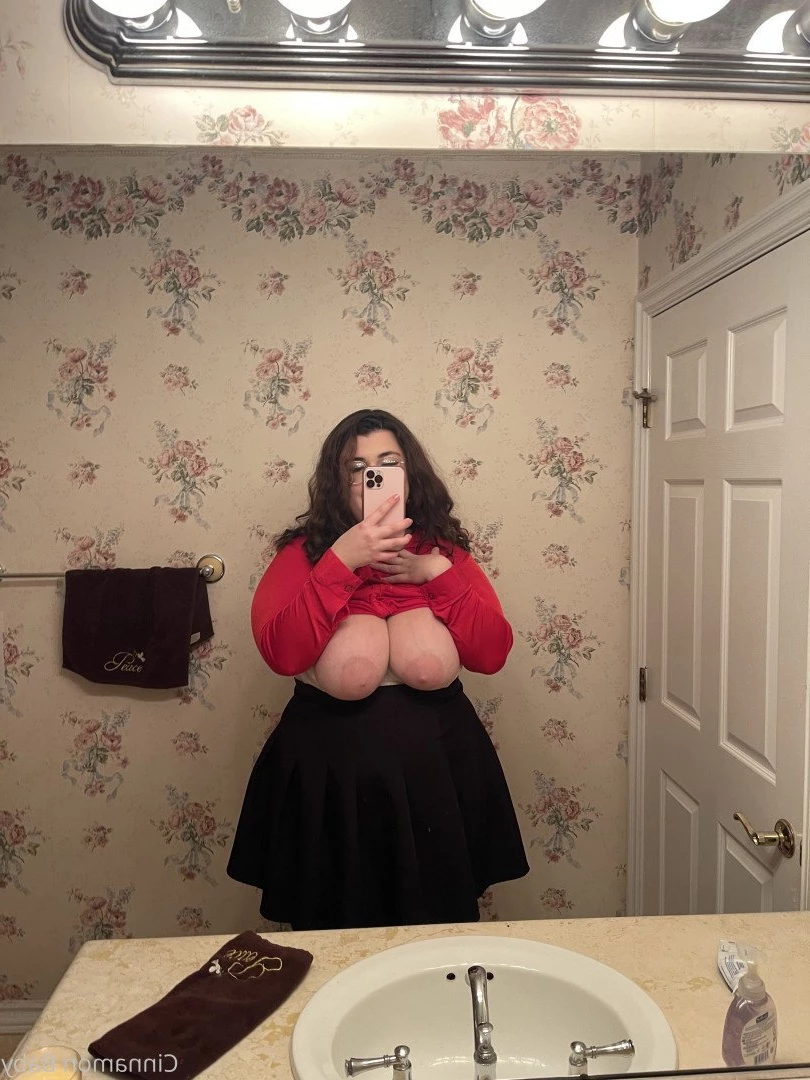 cinnamon [ cinnamonnbaby ] Onlyfans leaked photo 2316517 on Hotleaks.tv