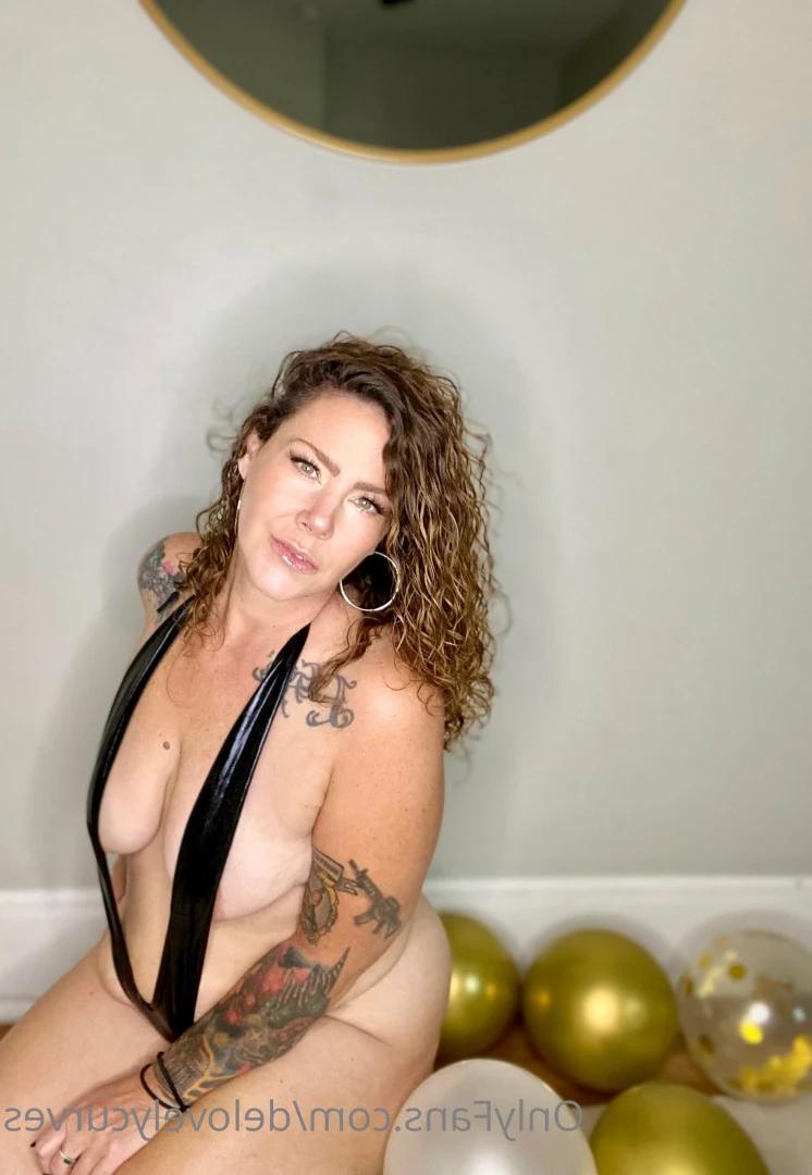 BIG BOOTY SEXTER [ delovelycurves ] Onlyfans leaked photo 6098367 on Hotleaks.tv