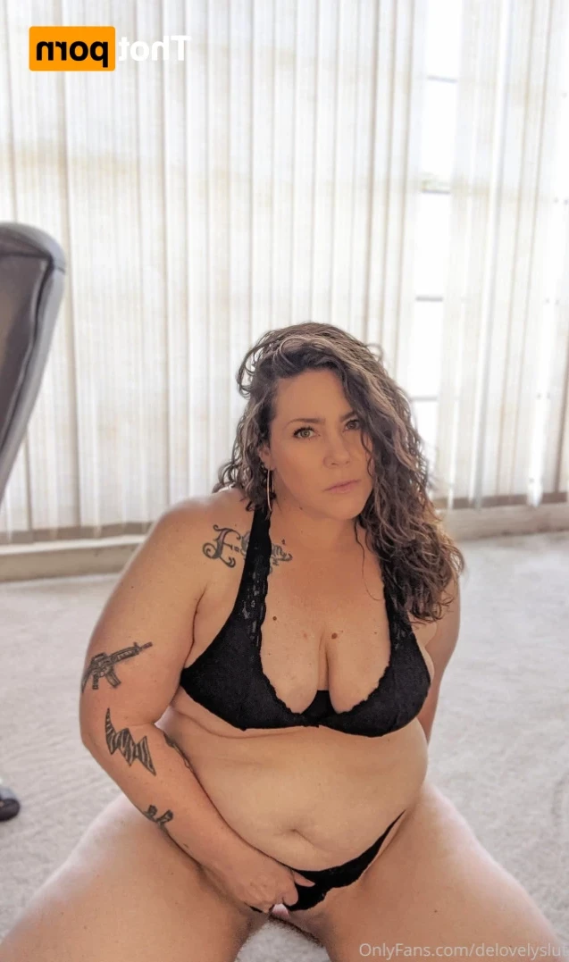 BIG BOOTY SEXTER [ delovelycurves ] Onlyfans leaked photo 10935525 on Hotleaks.tv
