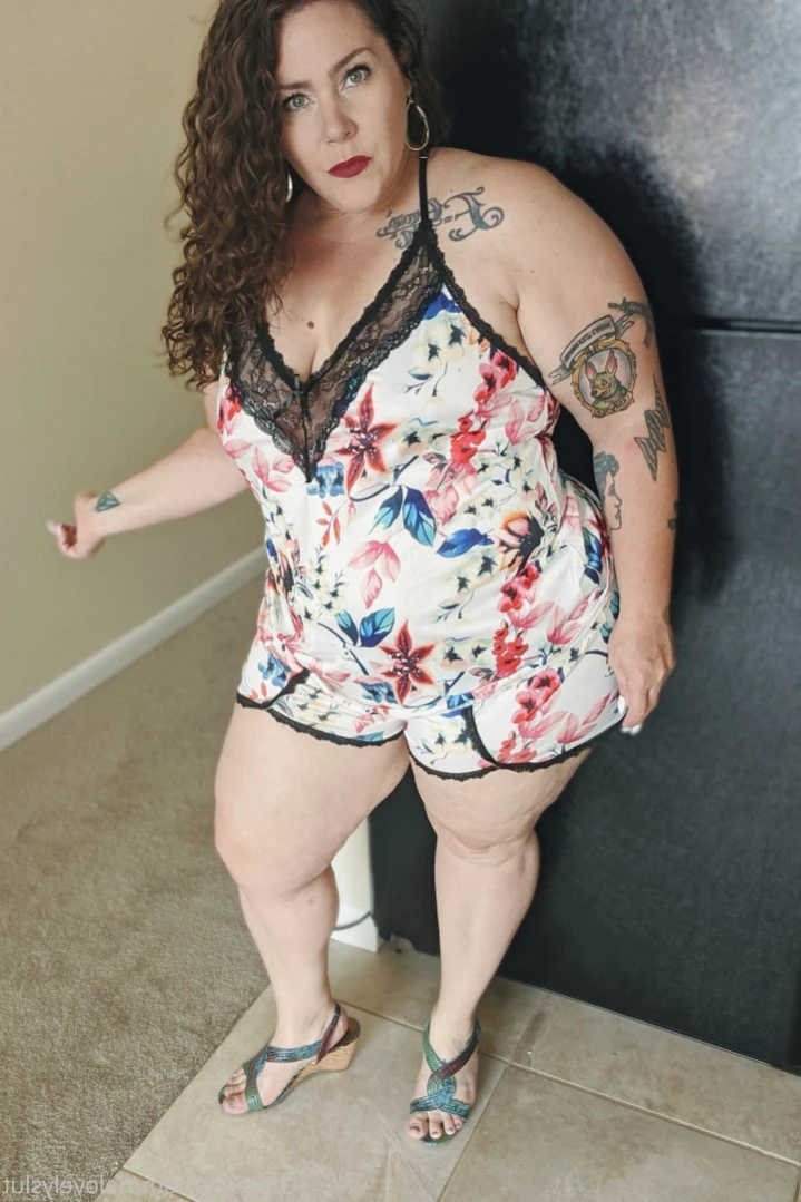 BIG BOOTY SEXTER [ delovelycurves ] Onlyfans leaked photo 11438041 on Hotleaks.tv