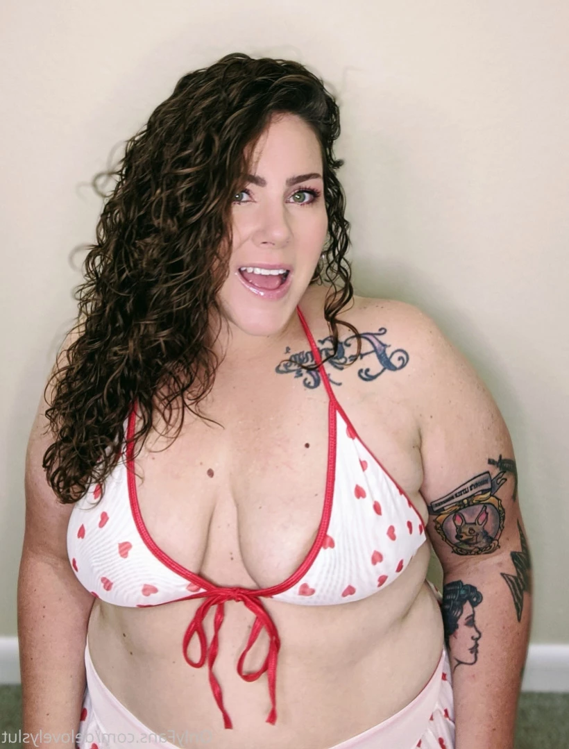 BIG BOOTY SEXTER [ delovelycurves ] Onlyfans leaked photo 11810276 on Hotleaks.tv