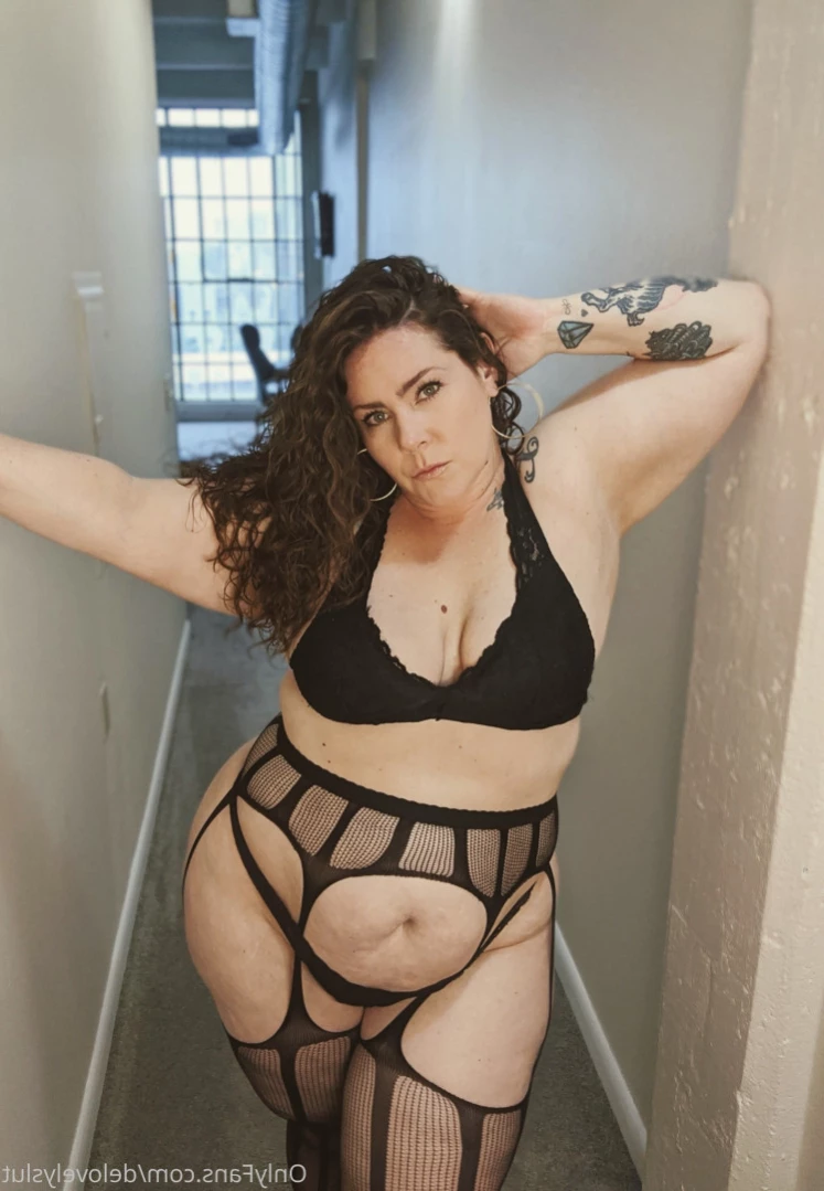 BIG BOOTY SEXTER [ delovelycurves ] Onlyfans leaked photo 12100276 on Hotleaks.tv