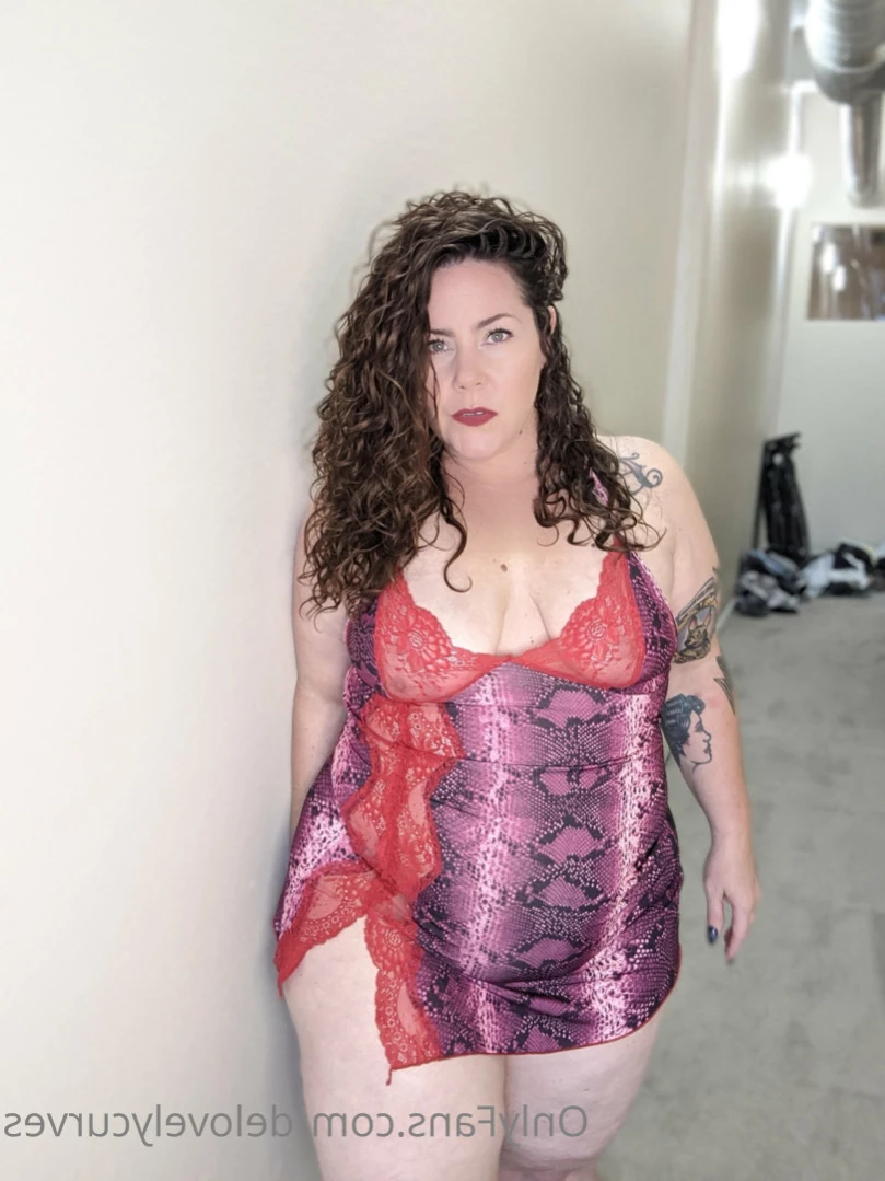 BIG BOOTY SEXTER [ delovelycurves ] Onlyfans leaked photo 12635284 on Hotleaks.tv