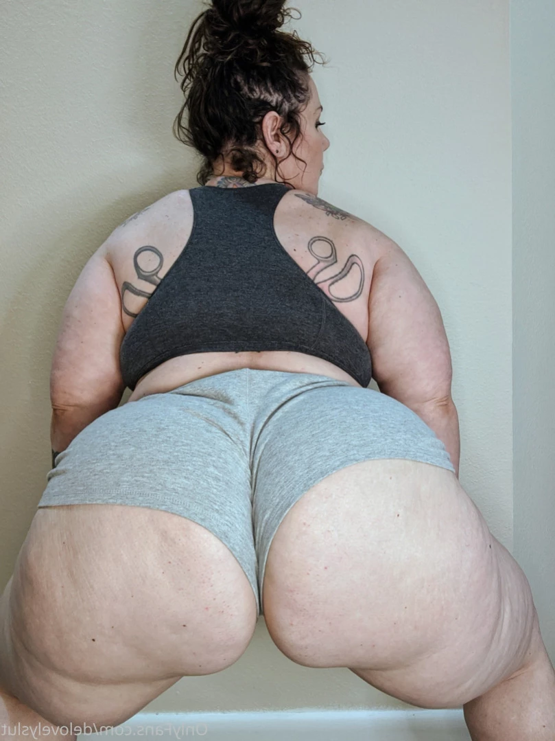 BIG BOOTY SEXTER [ delovelycurves ] Onlyfans leaked photo 13261207 on Hotleaks.tv