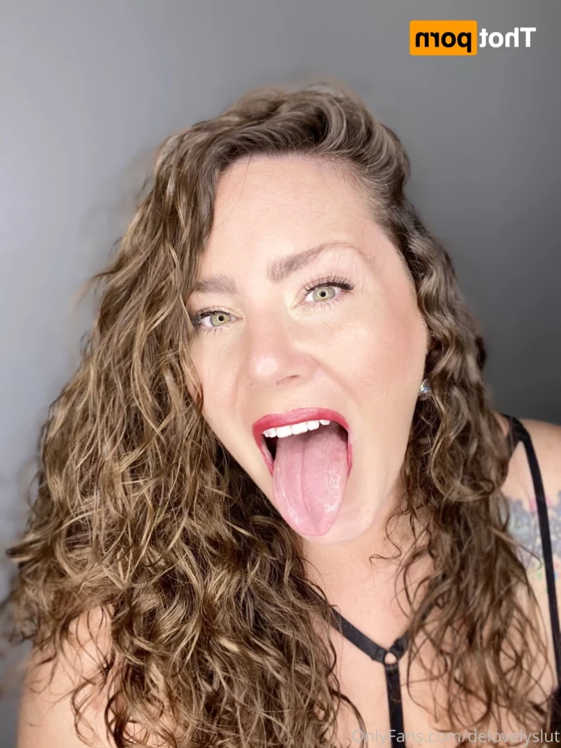 BIG BOOTY SEXTER [ delovelycurves ] Onlyfans leaked photo 13768447 on Hotleaks.tv