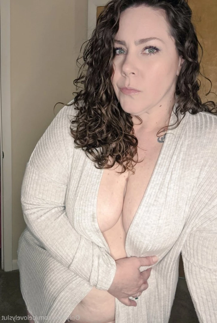 BIG BOOTY SEXTER [ delovelycurves ] Onlyfans leaked photo 13774822 on Hotleaks.tv