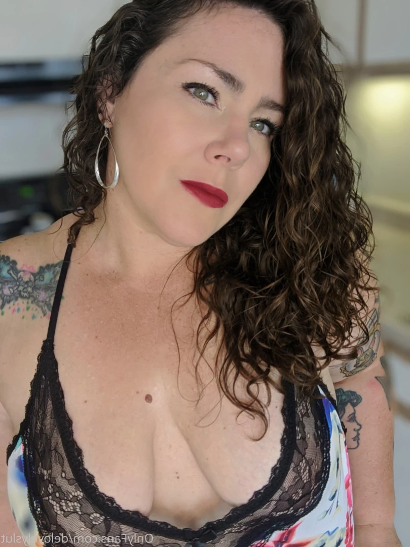 BIG BOOTY SEXTER [ delovelycurves ] Onlyfans leaked photo 13775728 on Hotleaks.tv