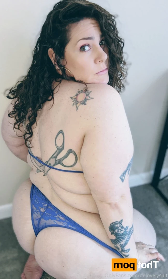 BIG BOOTY SEXTER [ delovelycurves ] Onlyfans leaked photo 13776311 on Hotleaks.tv