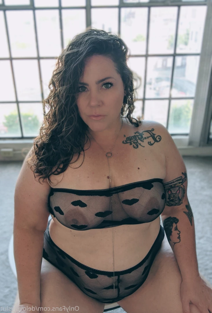 BIG BOOTY SEXTER [ delovelycurves ] Onlyfans leaked photo 13776505 on Hotleaks.tv