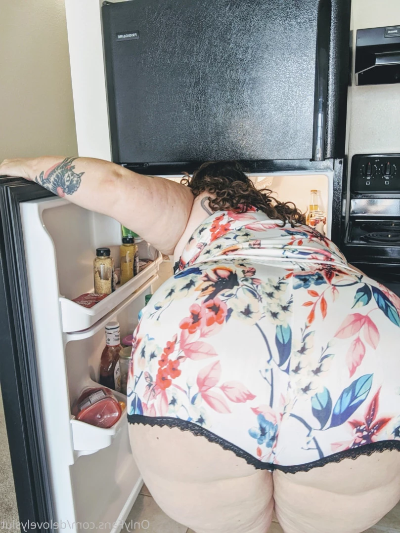 BIG BOOTY SEXTER [ delovelycurves ] Onlyfans leaked photo 13776662 on Hotleaks.tv