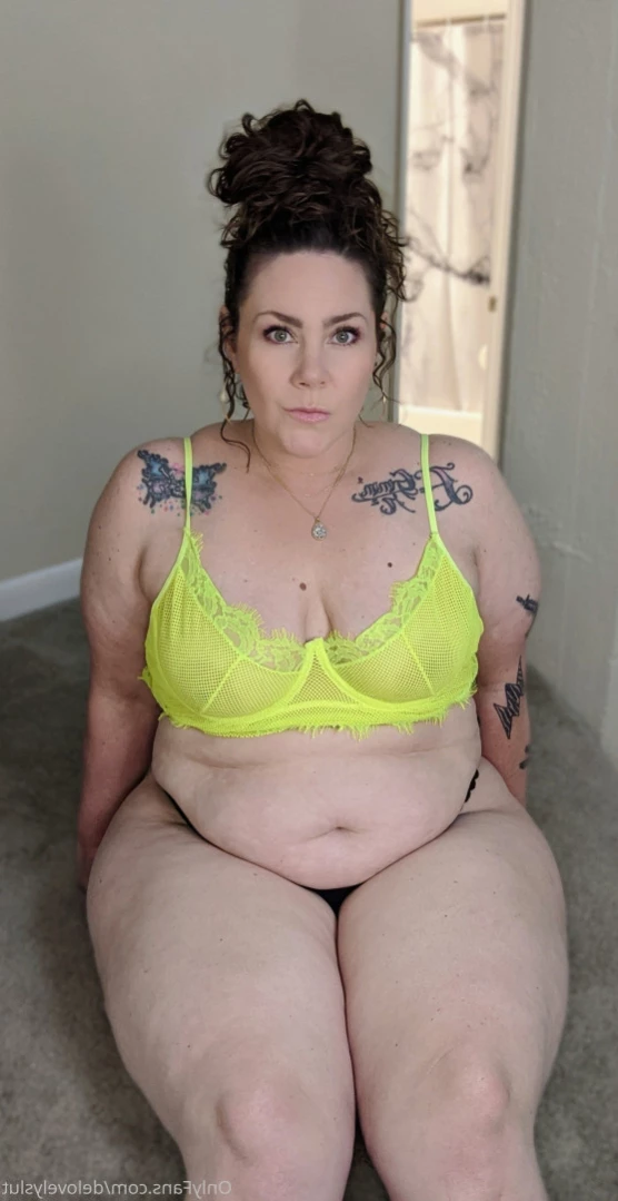 BIG BOOTY SEXTER [ delovelycurves ] Onlyfans leaked photo 13781512 on Hotleaks.tv