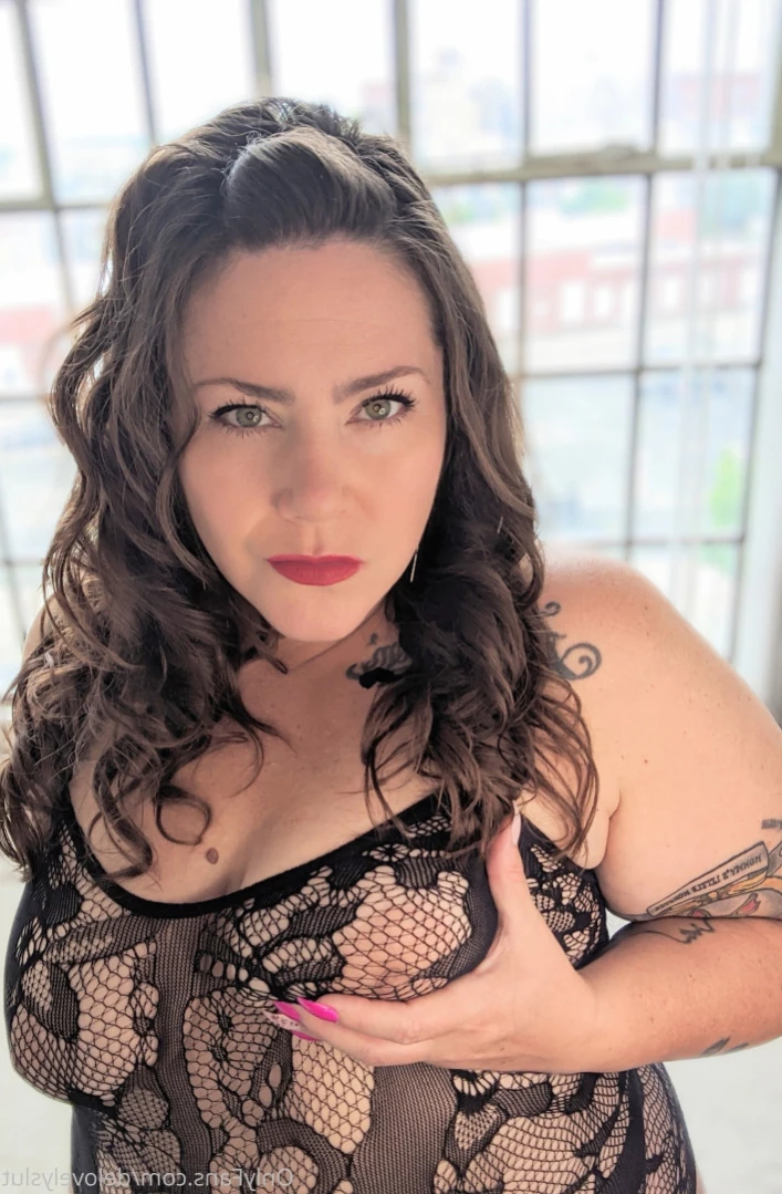 BIG BOOTY SEXTER [ delovelycurves ] Onlyfans leaked photo 13781838 on Hotleaks.tv
