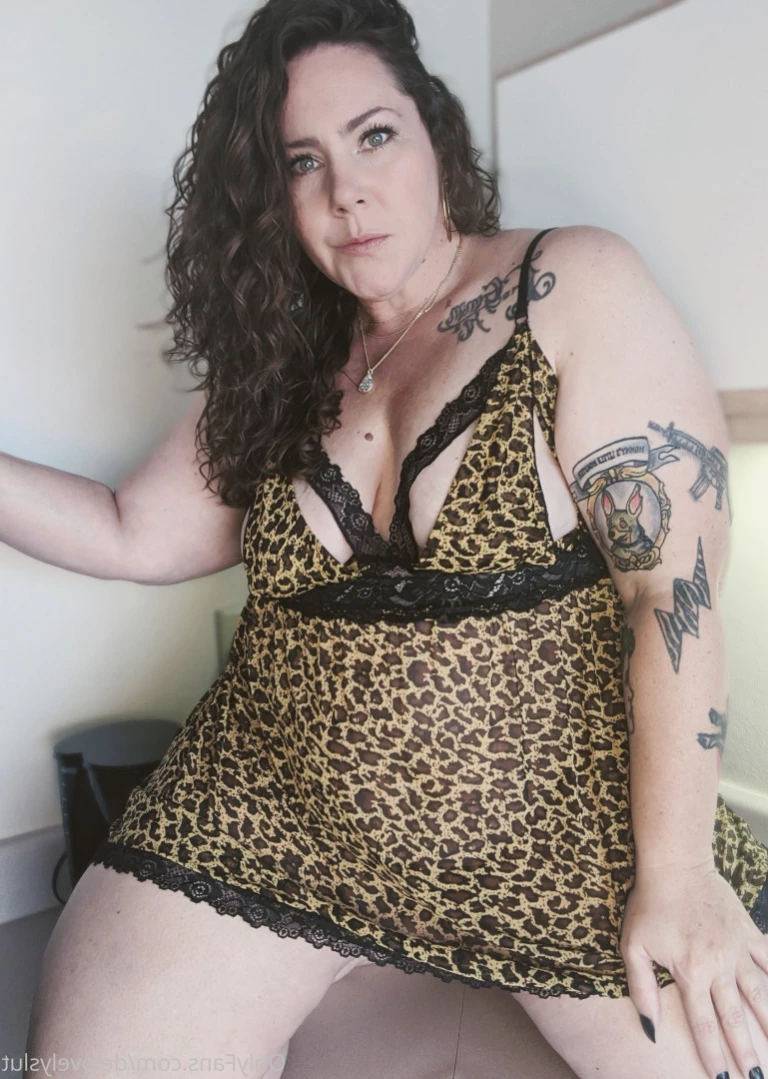 BIG BOOTY SEXTER [ delovelycurves ] Onlyfans leaked photo 13782115 on Hotleaks.tv