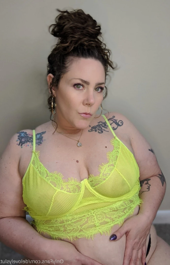 BIG BOOTY SEXTER [ delovelycurves ] Onlyfans leaked photo 13930502 on Hotleaks.tv