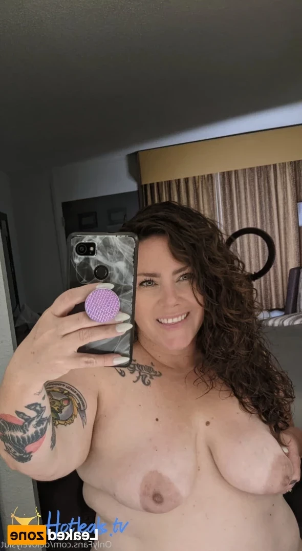 BIG BOOTY SEXTER [ delovelycurves ] Onlyfans leaked photo 13930675 on Hotleaks.tv