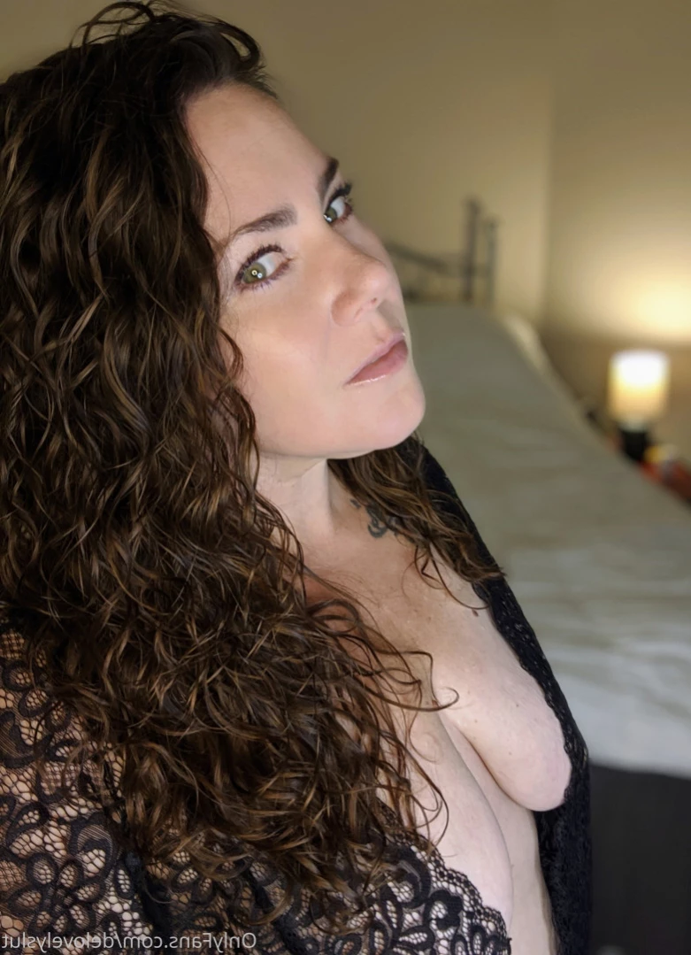 BIG BOOTY SEXTER [ delovelycurves ] Onlyfans leaked photo 14591575 on Hotleaks.tv