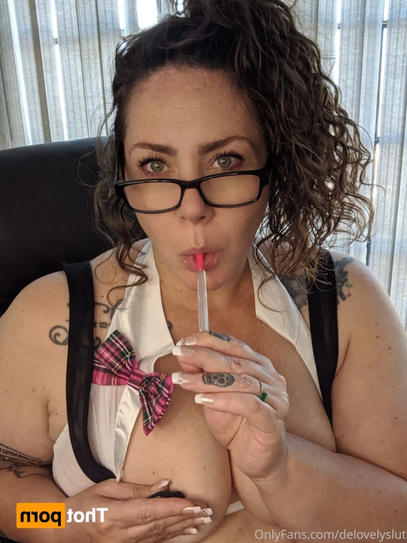 BIG BOOTY SEXTER [ delovelycurves ] Onlyfans leaked photo 14849604 on Hotleaks.tv