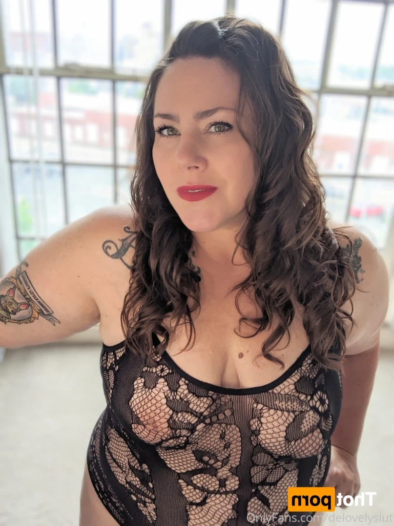 BIG BOOTY SEXTER [ delovelycurves ] Onlyfans leaked photo 14889242 on Hotleaks.tv