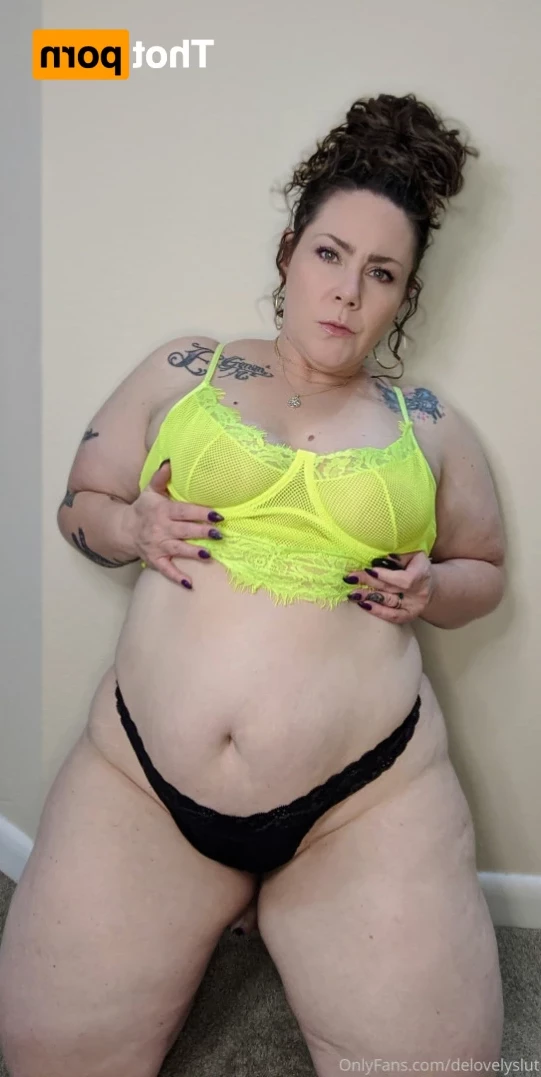 BIG BOOTY SEXTER [ delovelycurves ] Onlyfans leaked photo 15125432 on Hotleaks.tv
