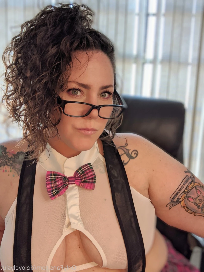 BIG BOOTY SEXTER [ delovelycurves ] Onlyfans leaked photo 15647698 on Hotleaks.tv