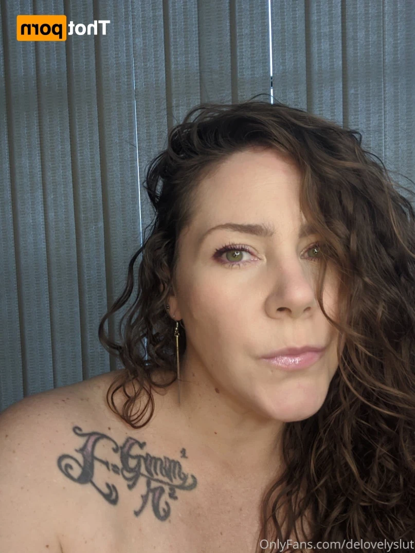 BIG BOOTY SEXTER [ delovelycurves ] Onlyfans leaked photo 15938414 on Hotleaks.tv