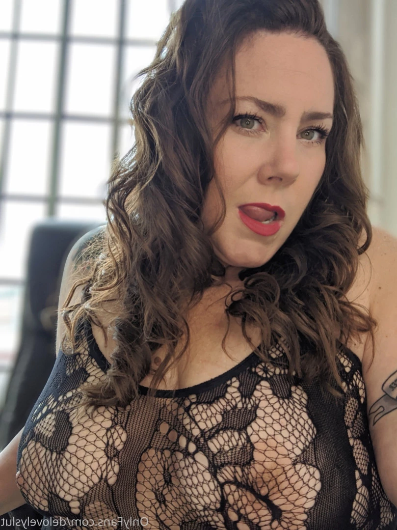 BIG BOOTY SEXTER [ delovelycurves ] Onlyfans leaked photo 15961816 on Hotleaks.tv