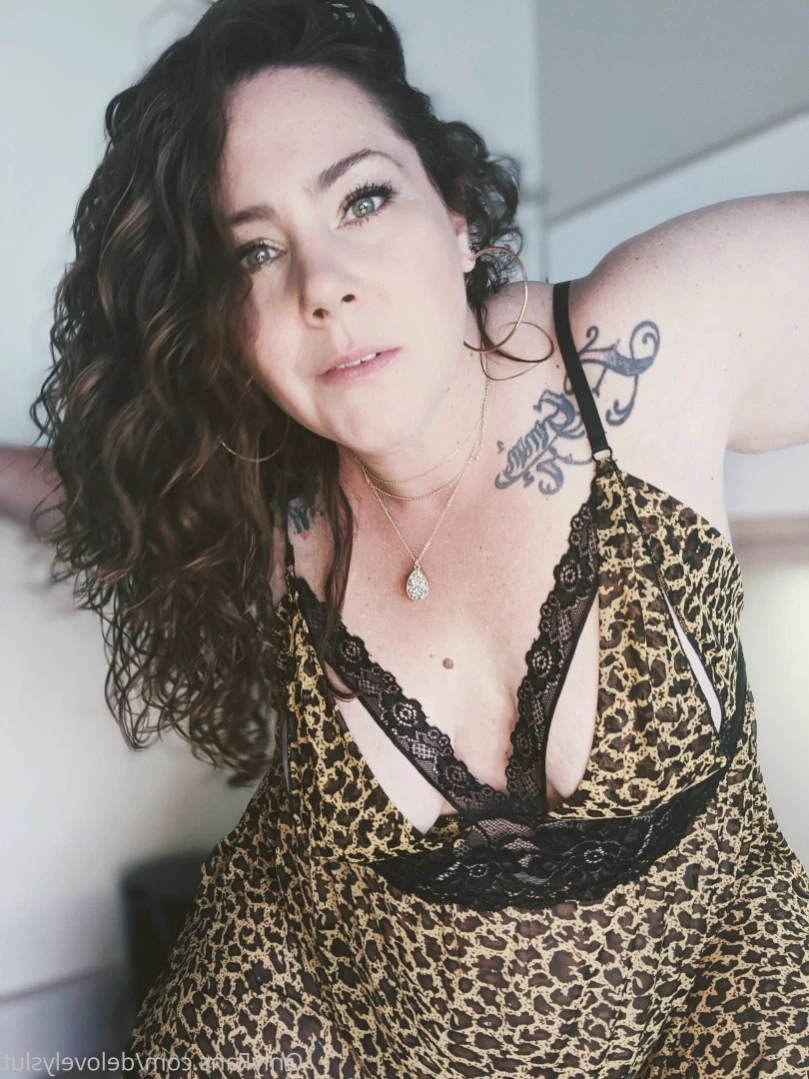 BIG BOOTY SEXTER [ delovelycurves ] Onlyfans leaked photo 16125040 on Hotleaks.tv