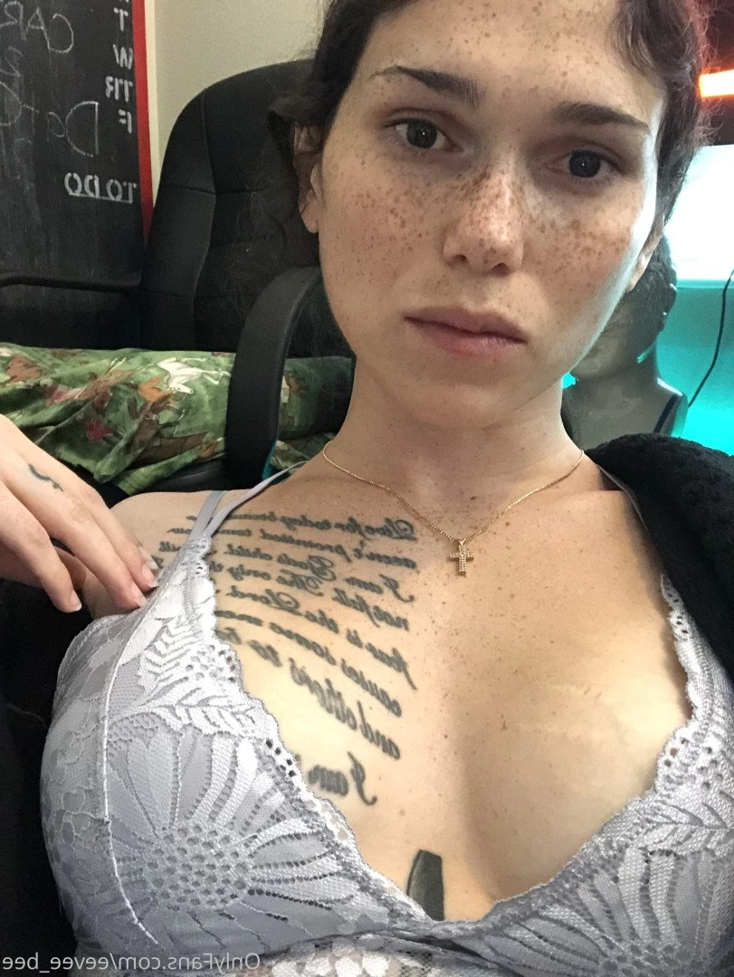 𝙀𝙚𝙫𝙚𝙚 &amp; 𝙂𝙞𝙣𝙜𝙚𝙧 💕 [ eevee_bee ] Onlyfans leaked photo 4404568 on Hotleaks.tv