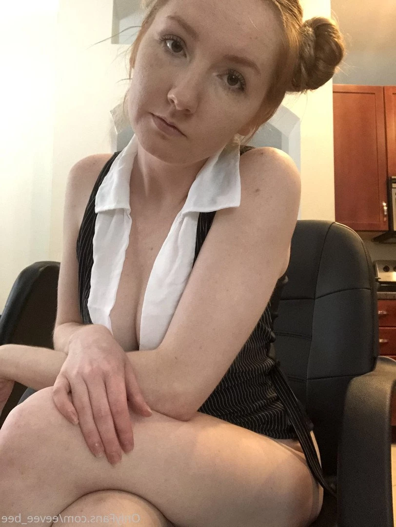 𝙀𝙚𝙫𝙚𝙚 &amp; 𝙂𝙞𝙣𝙜𝙚𝙧 💕 [ eevee_bee ] Onlyfans leaked photo 4414879 on Hotleaks.tv