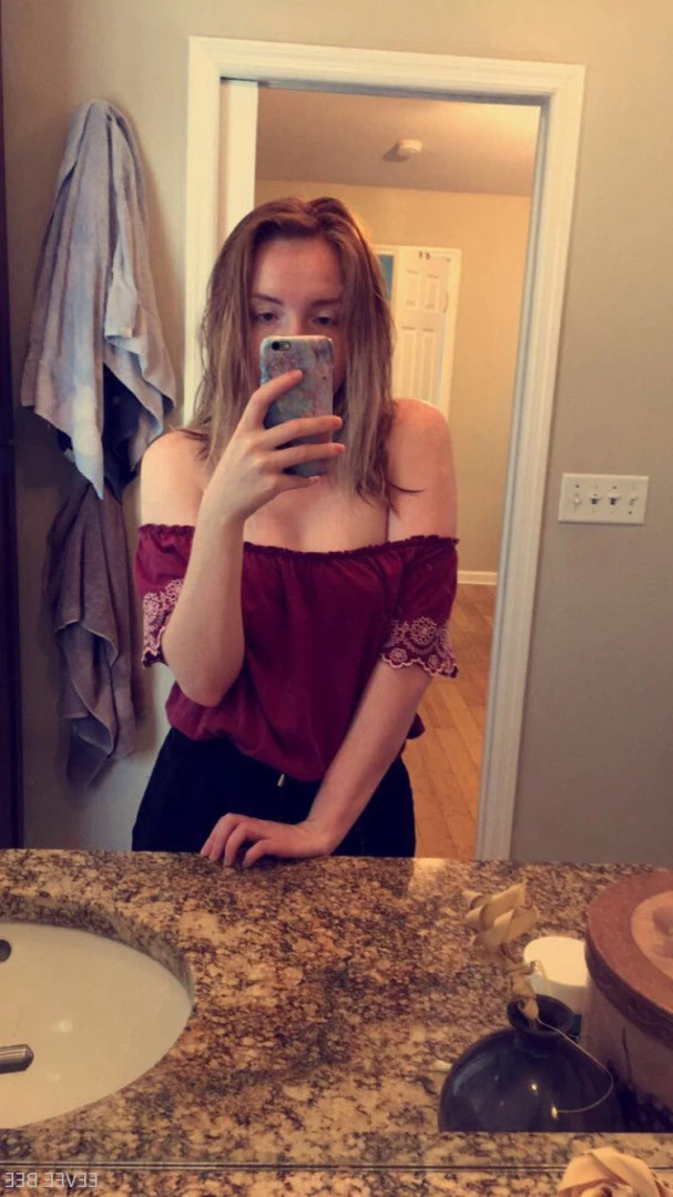 𝙀𝙚𝙫𝙚𝙚 &amp; 𝙂𝙞𝙣𝙜𝙚𝙧 💕 [ eevee_bee ] Onlyfans leaked photo 6606474 on Hotleaks.tv
