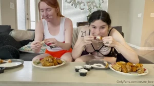𝙀𝙚𝙫𝙚𝙚 &amp; 𝙂𝙞𝙣𝙜𝙚𝙧 💕 [ eevee_bee ] Onlyfans leaked video 10677769 on Hotleaks.tv
