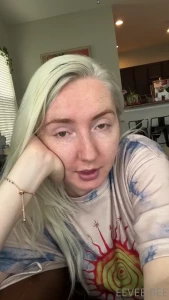 𝙀𝙚𝙫𝙚𝙚 &amp; 𝙂𝙞𝙣𝙜𝙚𝙧 💕 [ eevee_bee ] Onlyfans leaked video 10677806 on Hotleaks.tv