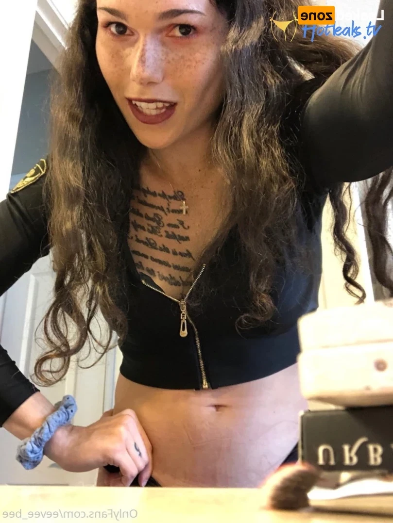 𝙀𝙚𝙫𝙚𝙚 &amp; 𝙂𝙞𝙣𝙜𝙚𝙧 💕 [ eevee_bee ] Onlyfans leaked photo 15424535 on Hotleaks.tv