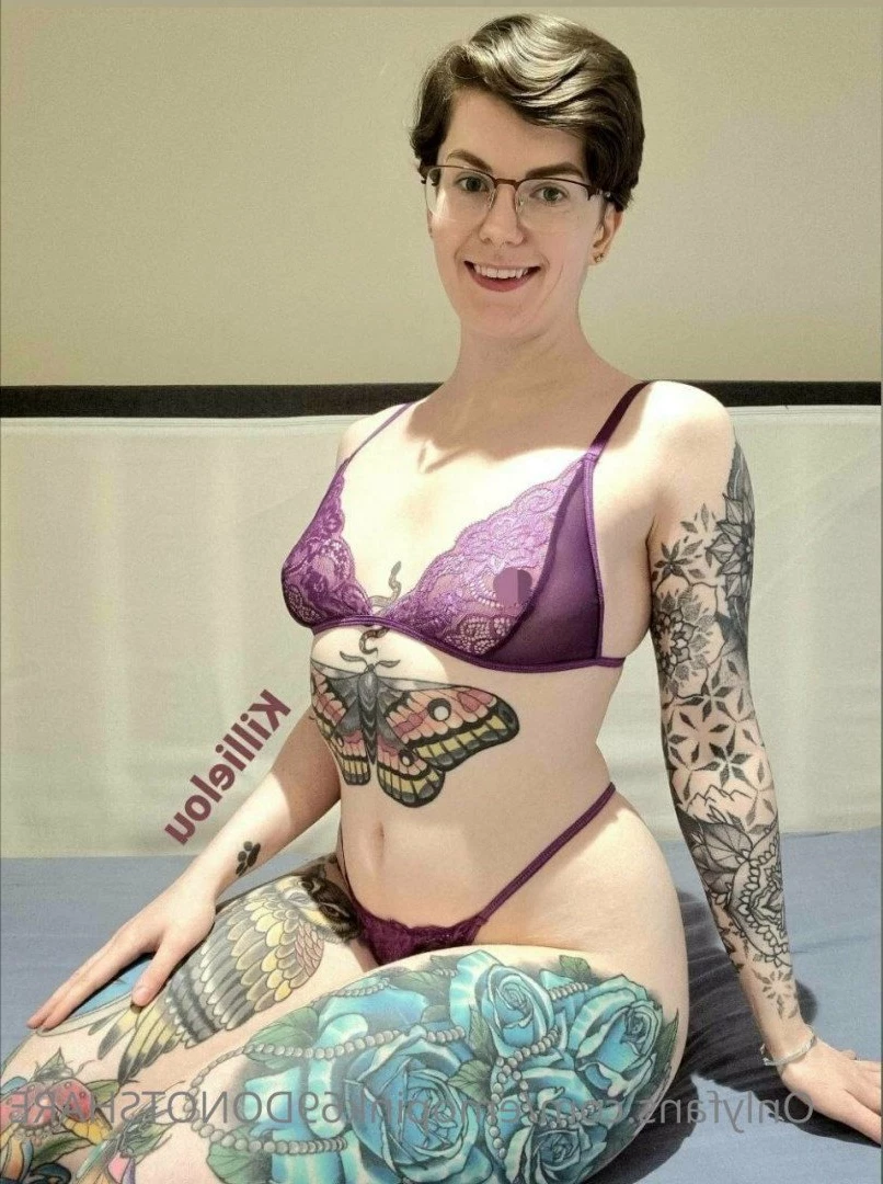 🆓GOTH😈College🥵BBW 🍑Britney🖤 DM ME 😻 [ emopink69 ] Onlyfans leaked photo 2309149 on Hotleaks.tv