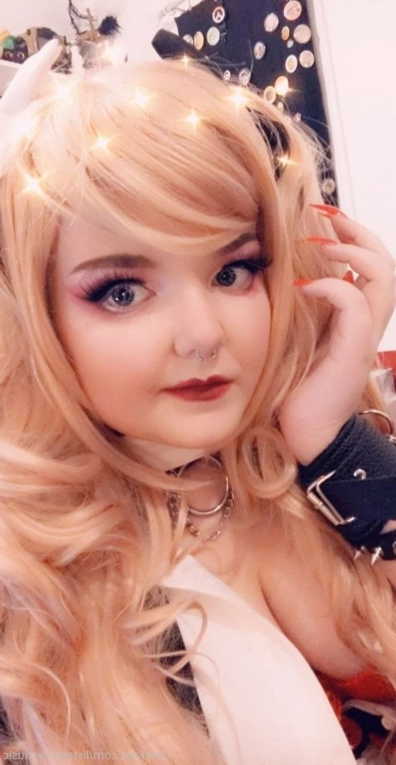 🆓GOTH😈College🥵BBW 🍑Britney🖤 DM ME 😻 [ emopink69 ] Onlyfans leaked photo 2309174 on Hotleaks.tv