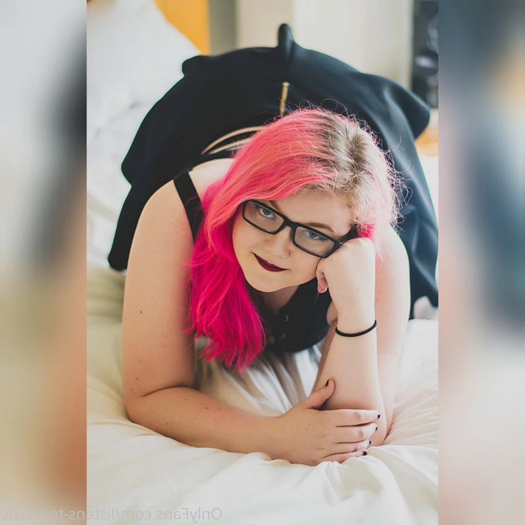 🆓GOTH😈College🥵BBW 🍑Britney🖤 DM ME 😻 [ emopink69 ] Onlyfans leaked photo 2309291 on Hotleaks.tv