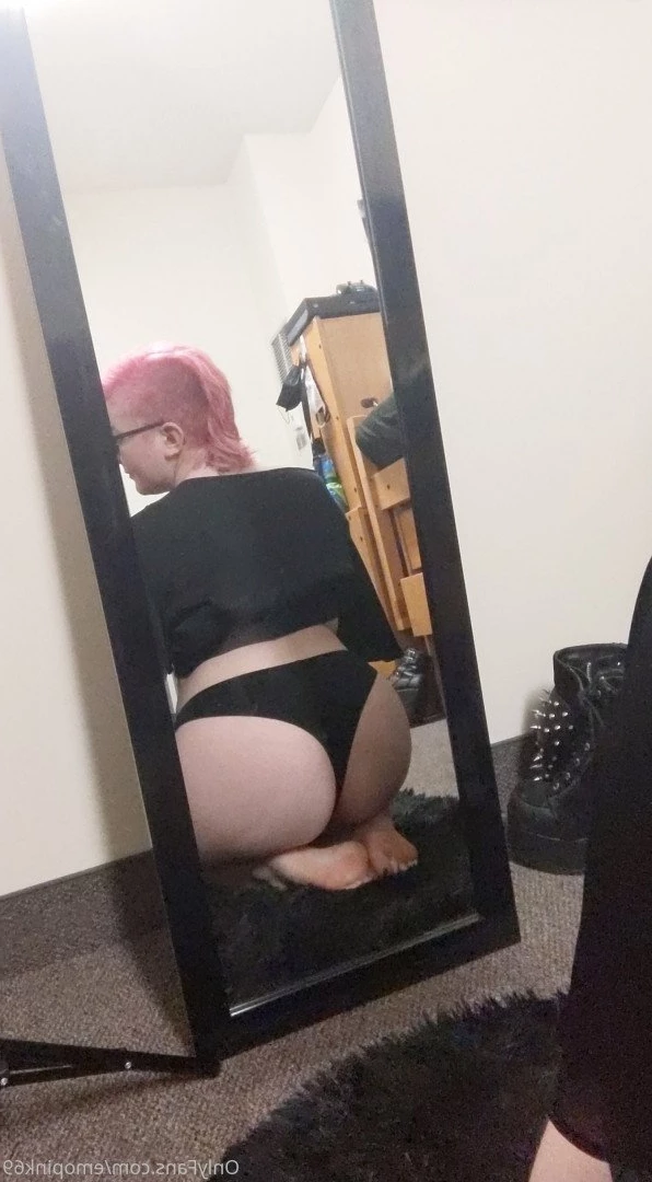 🆓GOTH😈College🥵BBW 🍑Britney🖤 DM ME 😻 [ emopink69 ] Onlyfans leaked photo 2309317 on Hotleaks.tv