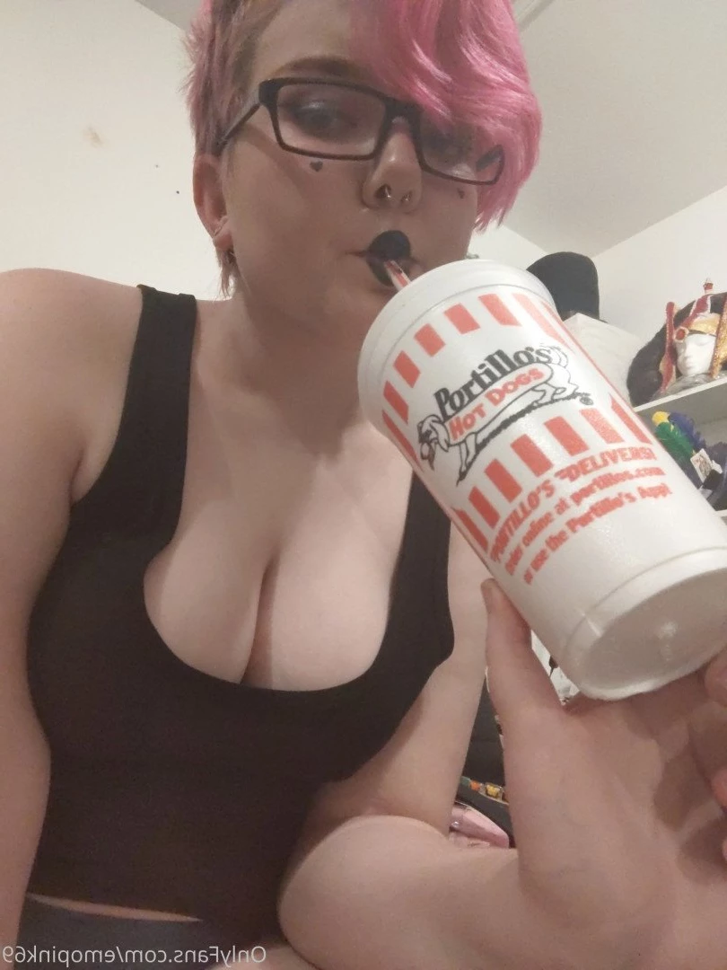 🆓GOTH😈College🥵BBW 🍑Britney🖤 DM ME 😻 [ emopink69 ] Onlyfans leaked photo 2309681 on Hotleaks.tv